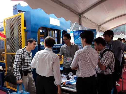 加氣塊設(shè)備112界廣交會(huì) 5